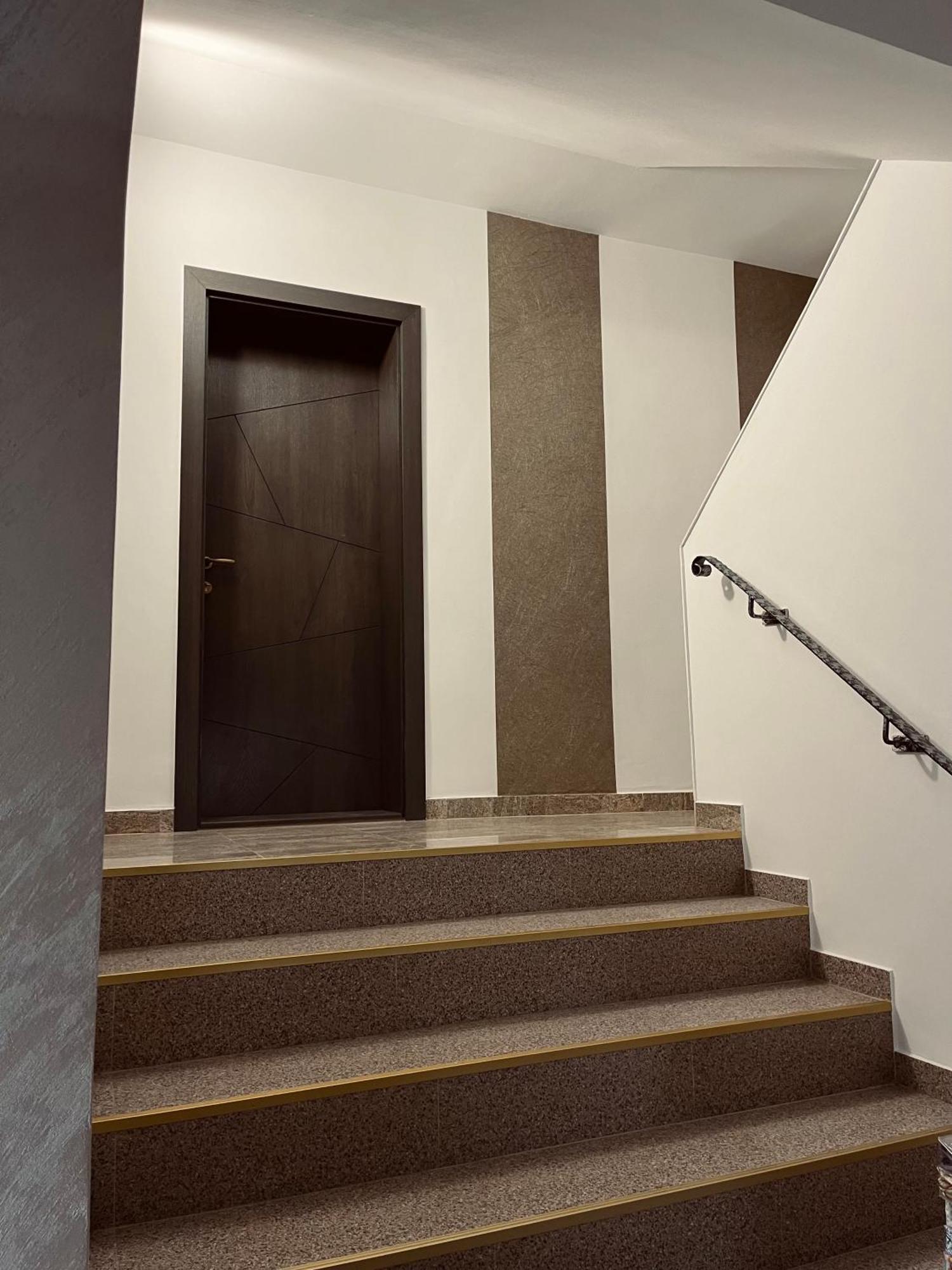 فندق Random House براشوف المظهر الخارجي الصورة